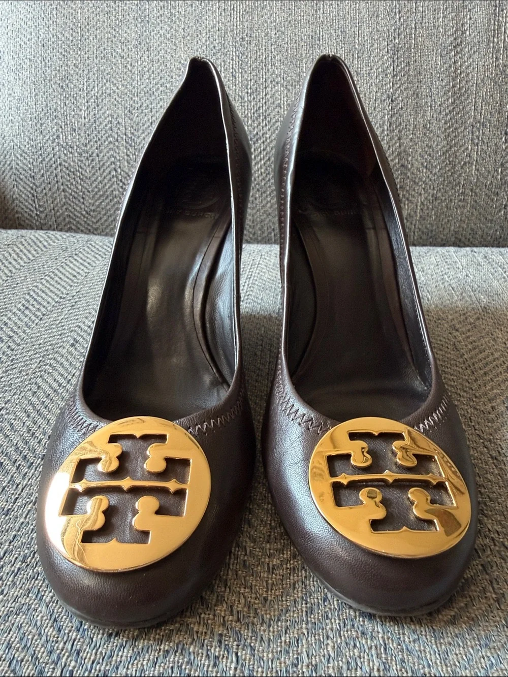Tory Burch Alice Women’s Brown Leather Wedge Heels Size: 9.5M
